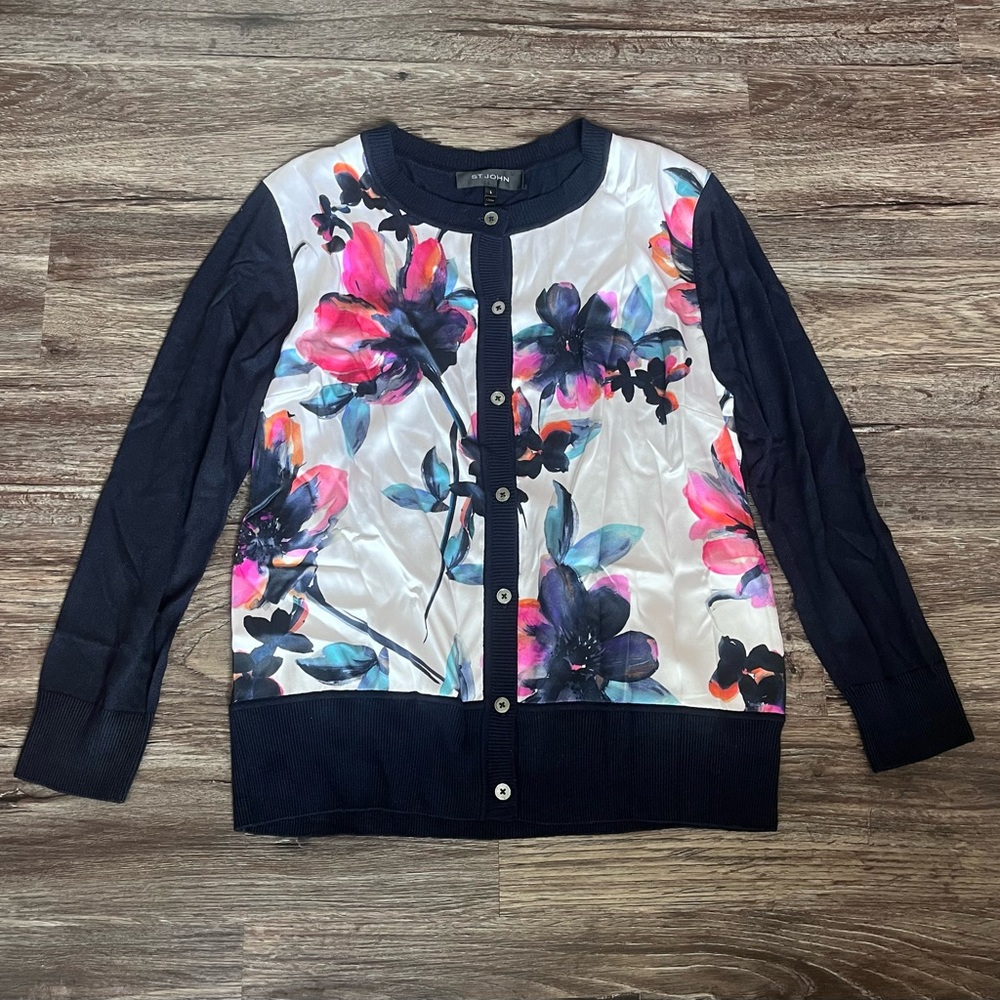 ST JOHN Knit Silk Navy and Floral Cardigan Sweater Sz L